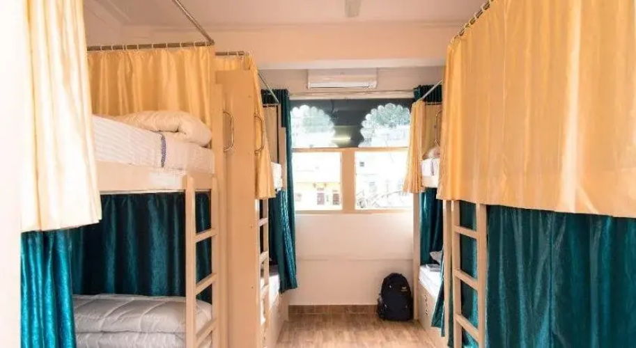 Strangers Hideaway Hostel