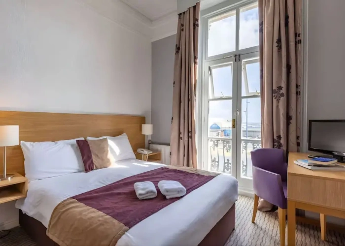 Standard Double room with sea view