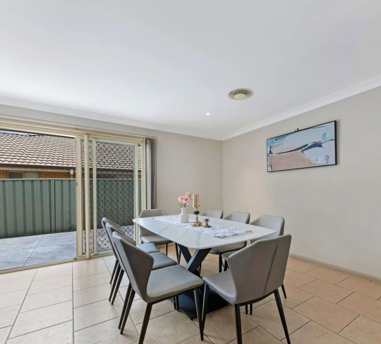 4 Bedrooms Comfort Cottage