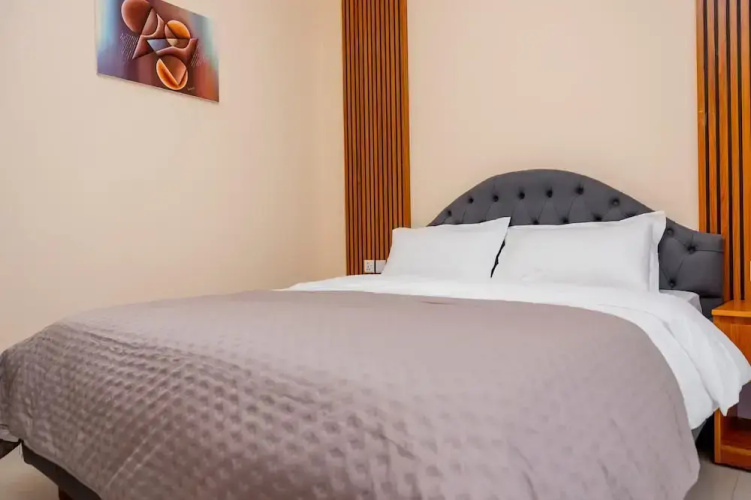 Q-Plus Apartments