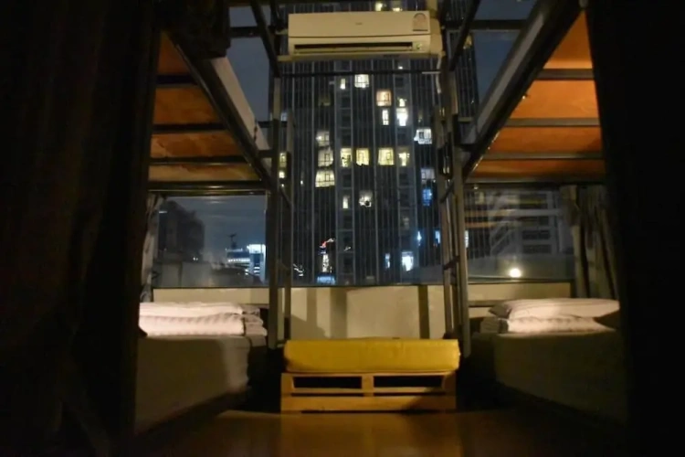 Bed in Dorm with city view