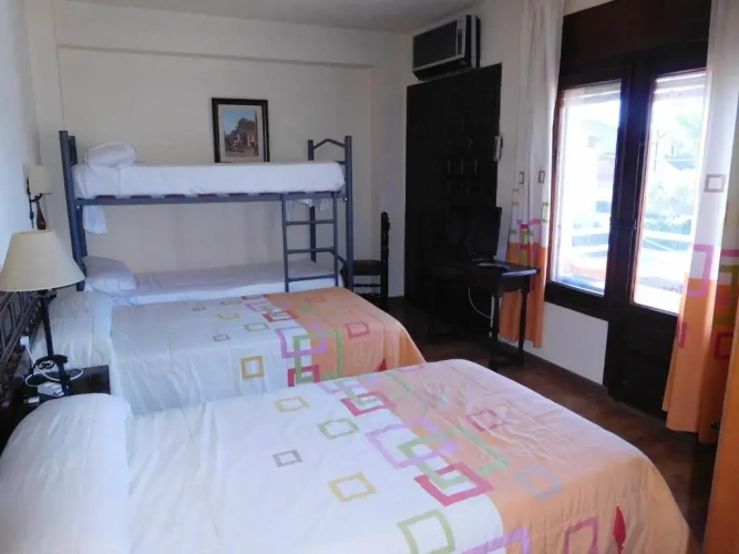 Standard Quadruple room