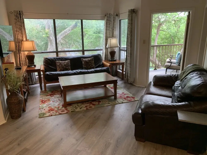 Treetop Villa IC 215