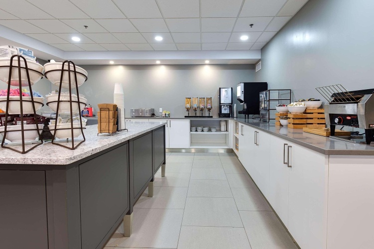 Country Inn & Suites by Radisson, Niagara Falls, ON photo 13