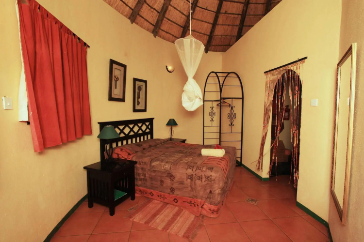 Lesoma Valley Lodge