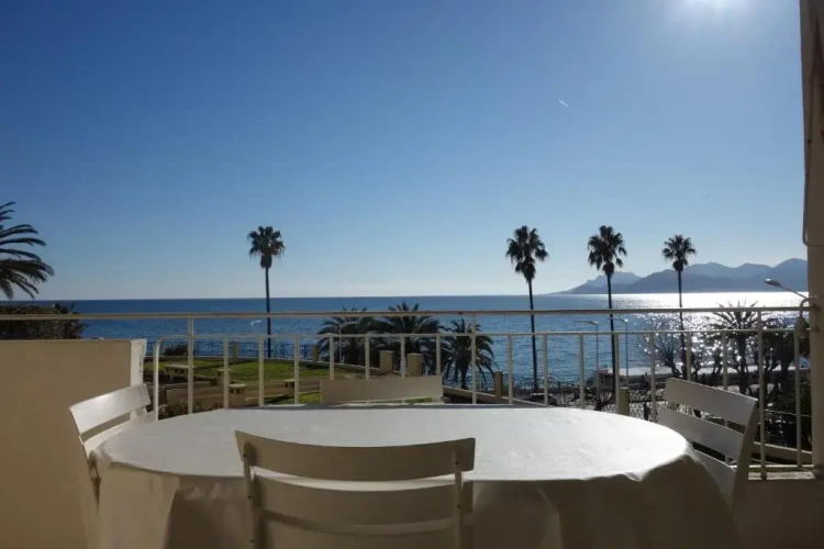 1 Bedroom Double Apartment