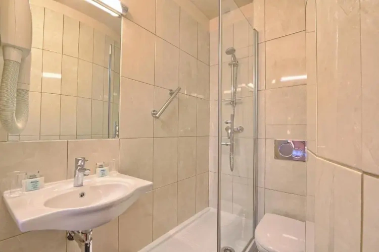 Classic Twin room