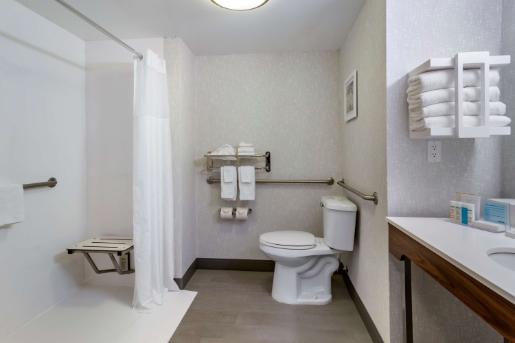 Hampton Inn & Suites by Hilton Edmonton/West photo 10