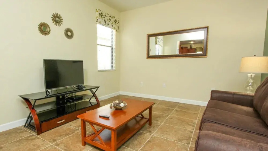 1422 Wexford Way
