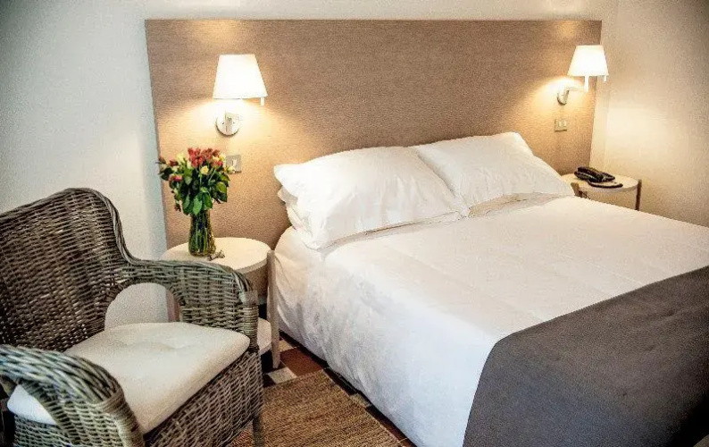 Gemini Hotel Casole d'Elsa