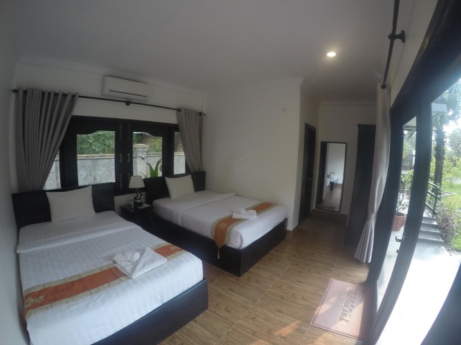 Superior Twin room with balcony