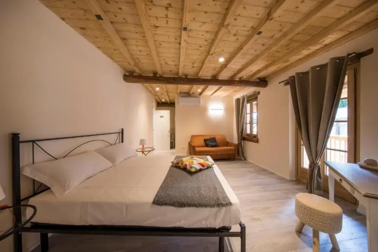 Standard Double room with balcony