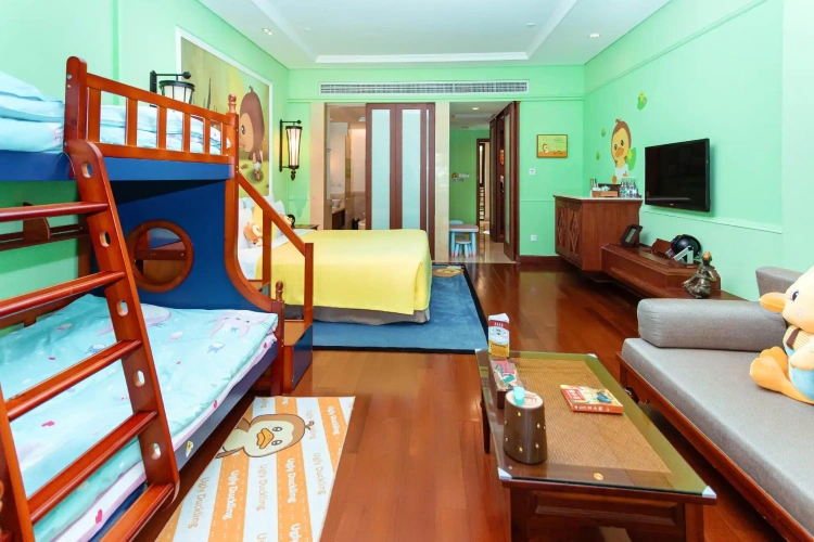 Premium Quadruple room
