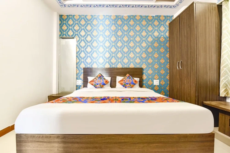 Premium room