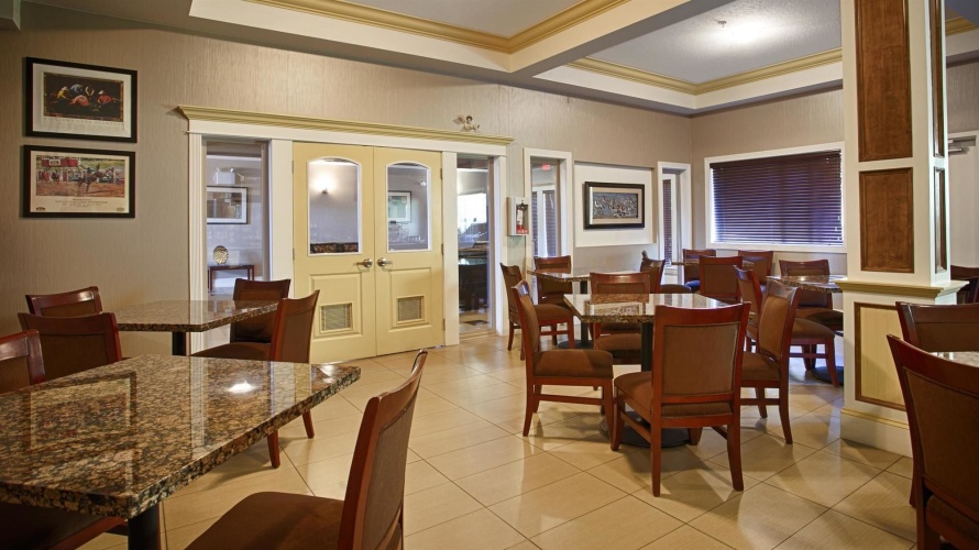 Best Western Williams Lake Hotel photo 33