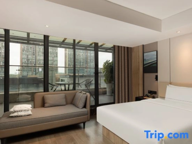 Standard Double room with balcony