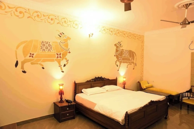 Deluxe Suite