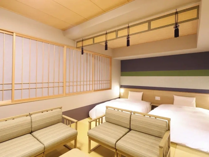 Standard Quadruple Family room