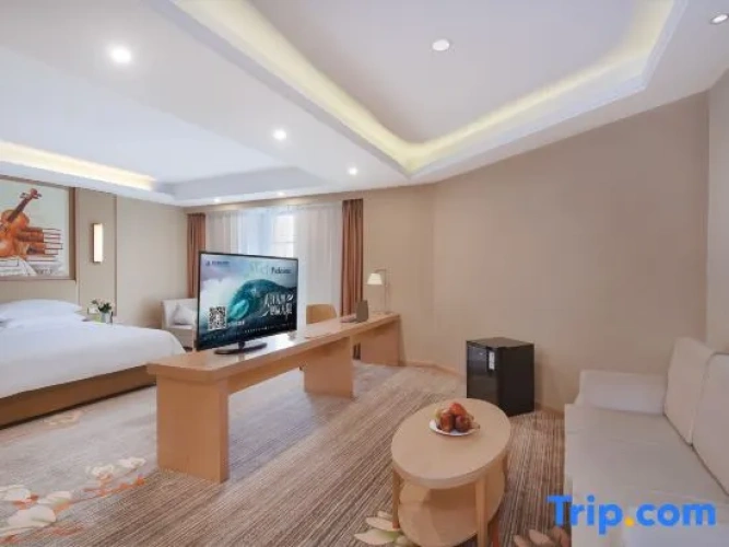 Deluxe Double Suite