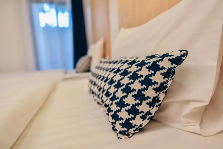 The Cozy Hotel