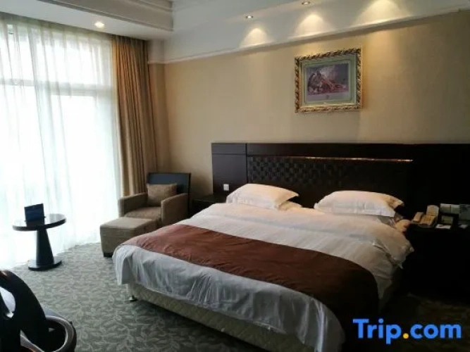 Deluxe Double Suite