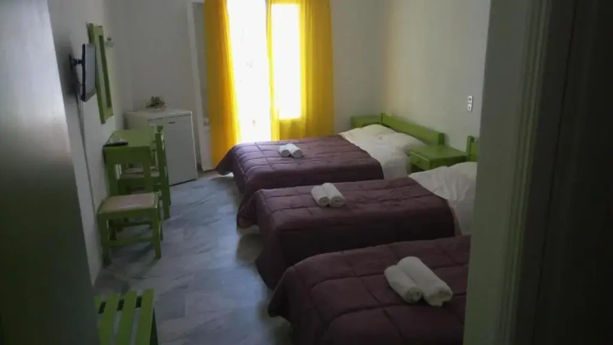 Classic Quadruple room