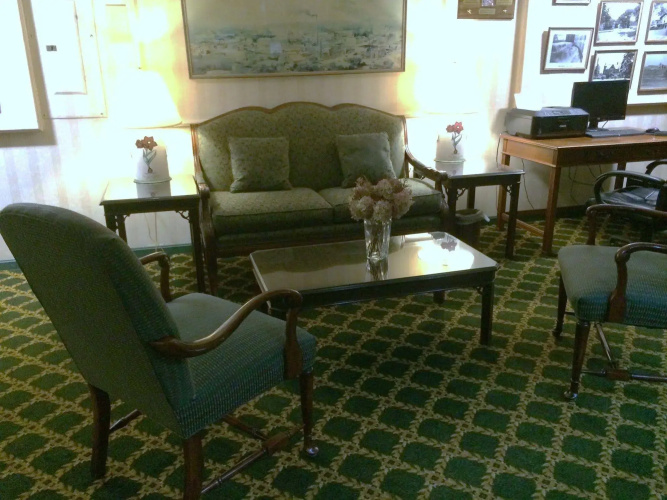 Fairbanks Inn