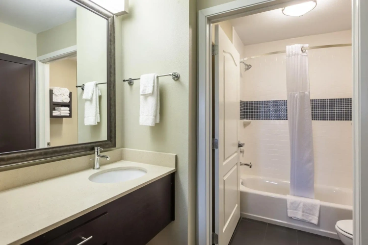 1 Bedroom Double Suite