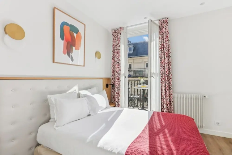 Superior room