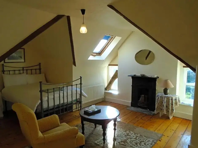 Ballynona House