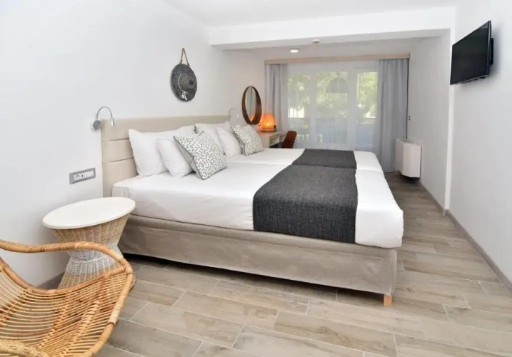 Standard Double room with balcony