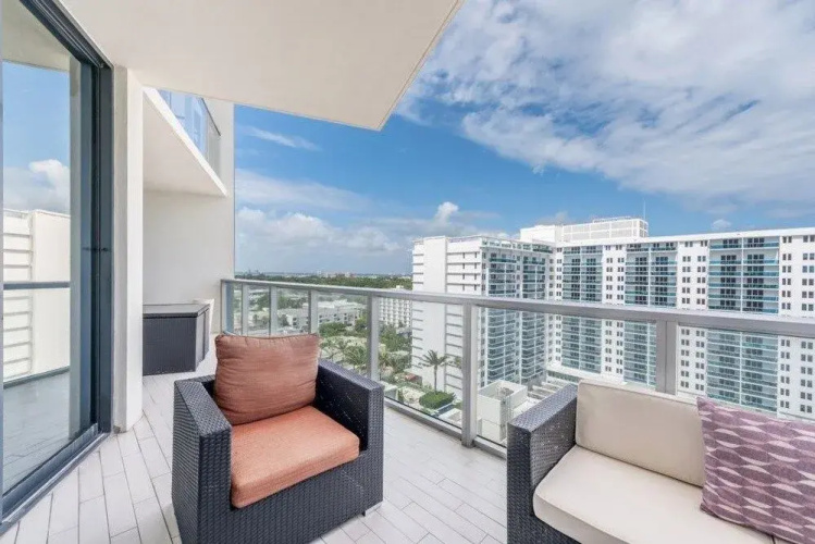 Collins Avenue Condo #90419