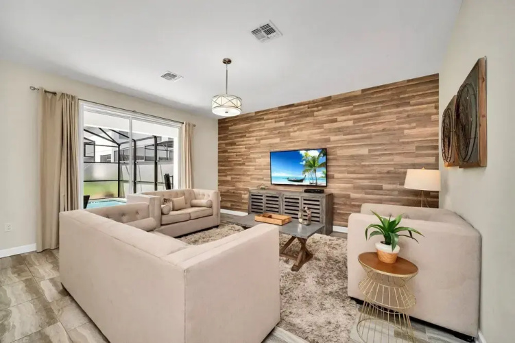 Gorgeous, Modern Home W/private Pool!