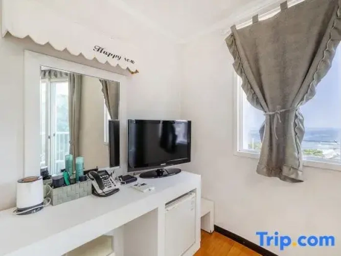 Standard room with view