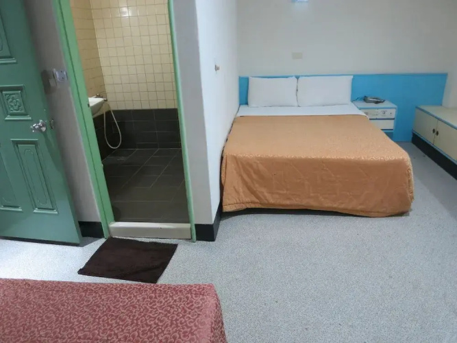 Reui Cheng Hotel
