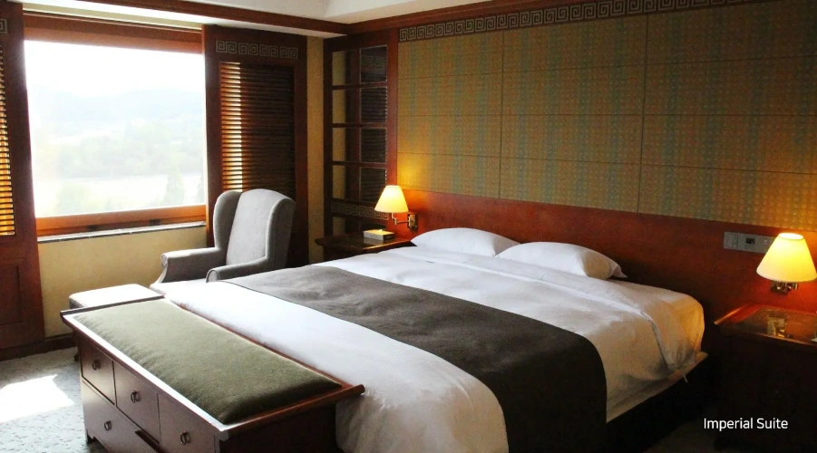 Double Suite with lake view