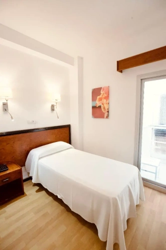 Standard Single room with balcony