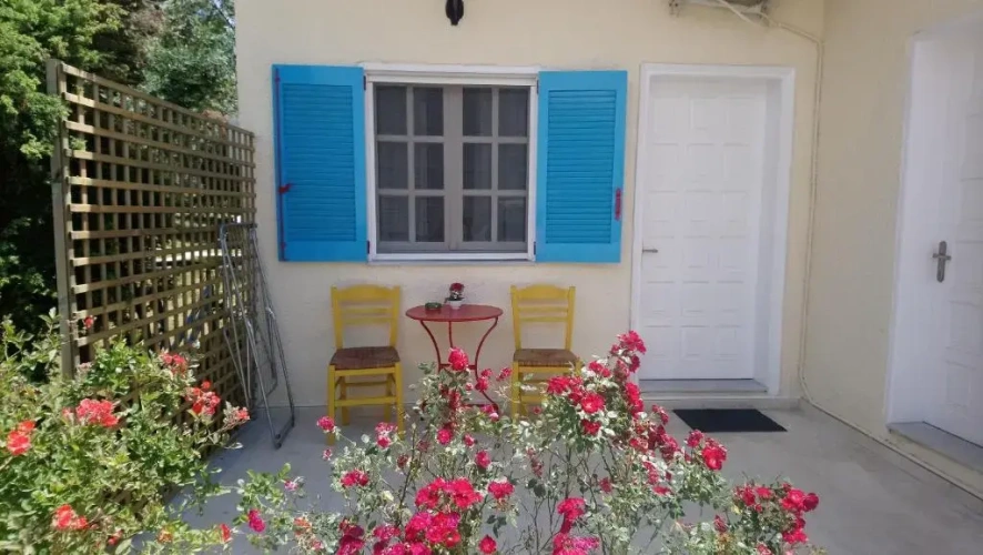 Standard Double room with garden view