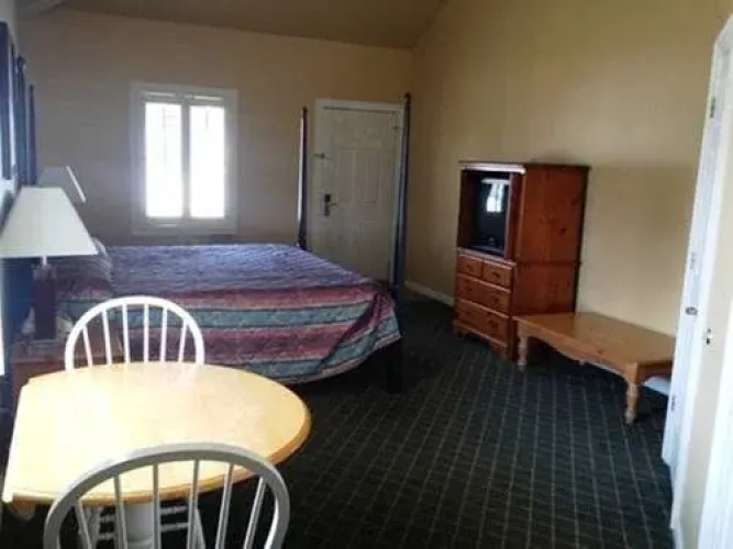 Cottage Inn