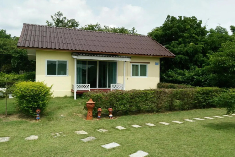 Les Collines Resort