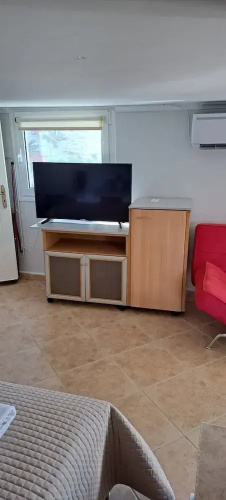 Stavros Lydia Apartment With Veranda