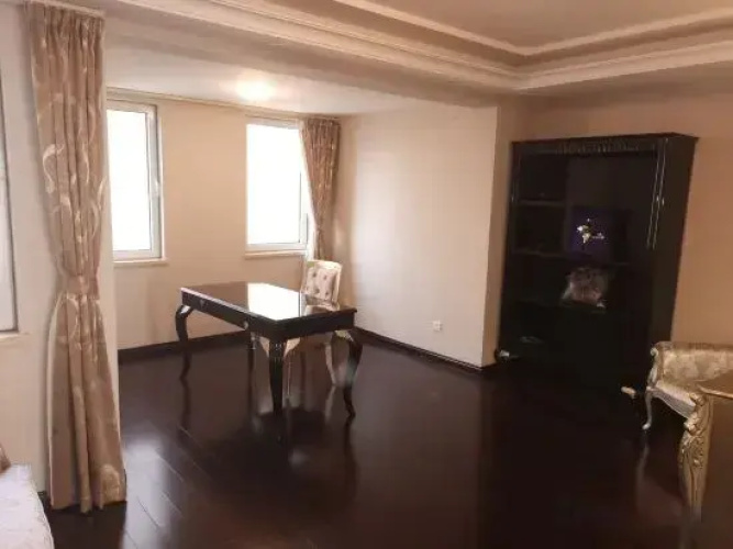 Yuetu Apartment