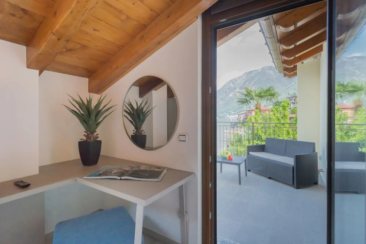 C0-e569-lbag97b2 - Dream Lake Apartment 2