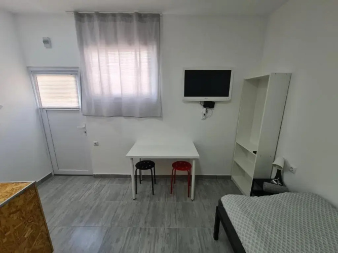 Budget Apartment LeLo Center1