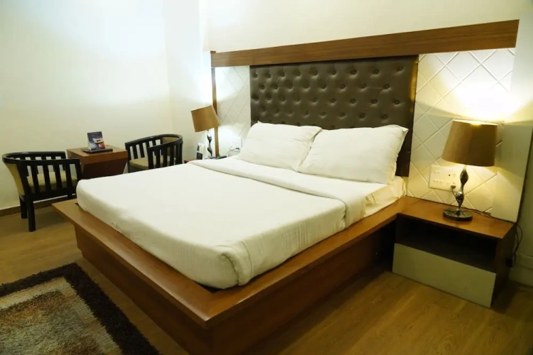 Executive Double room with city view