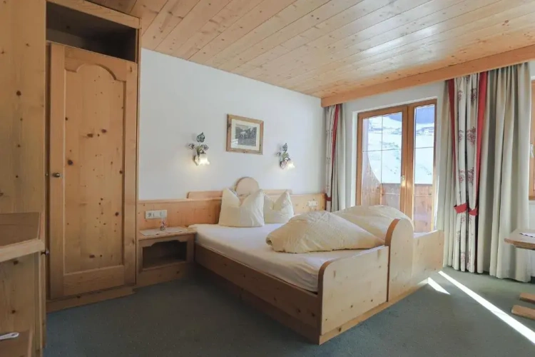 Standard Double room with balcony