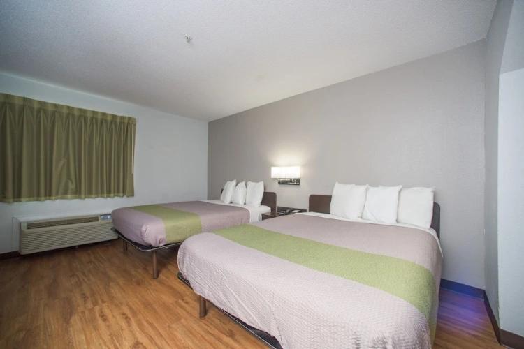Deluxe Quadruple room