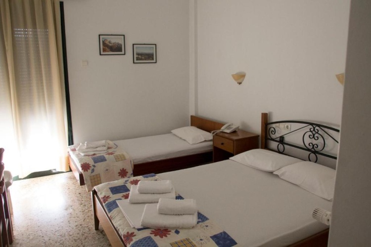 Classic Triple room with balcony and with view