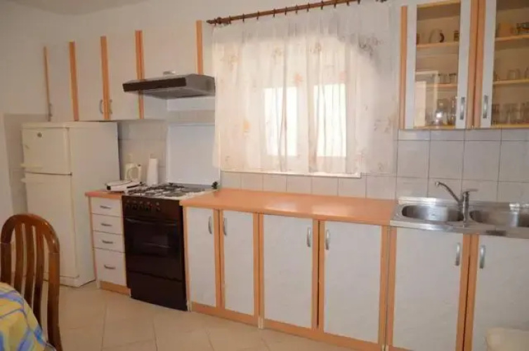 Apartments Josip