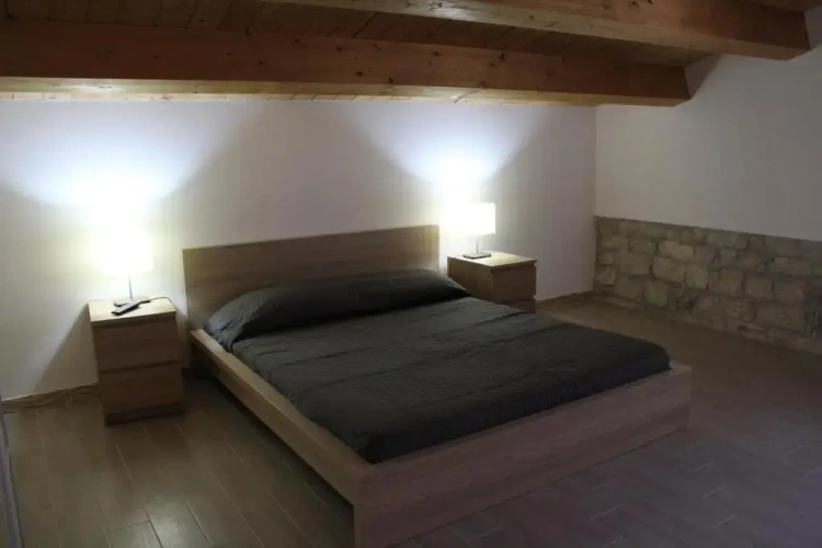 2 Bedrooms Cottage